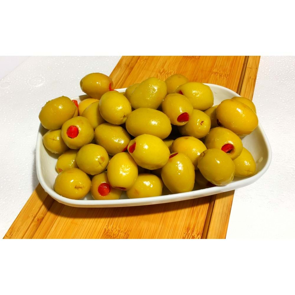 BİBERLİ YEŞİL ZEYTİN 1KG